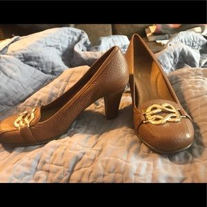 Size 7.5 Aerosoles Enrollment Pumps